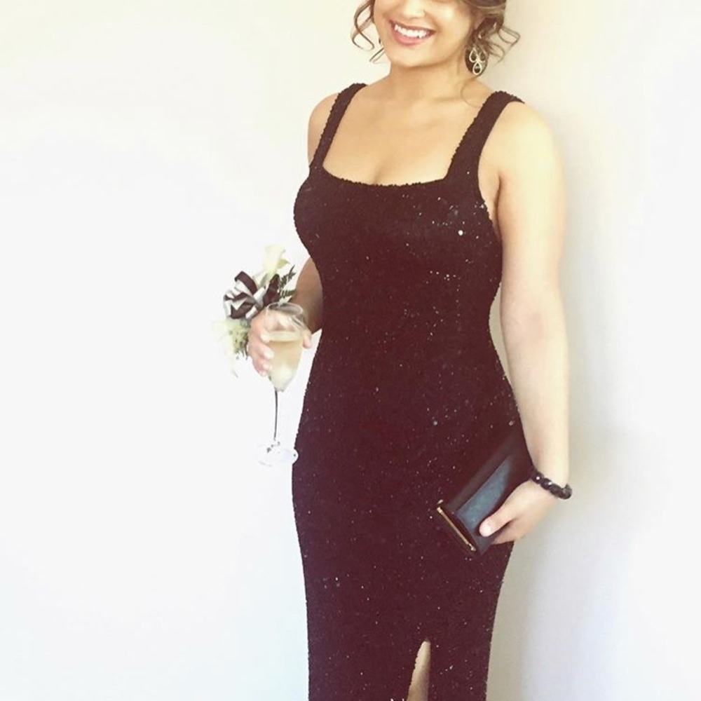 SCALA PROM DRESS/GOWN 🖤